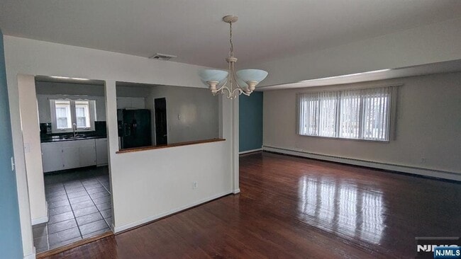 Building Photo - 95 Stefanic Ave