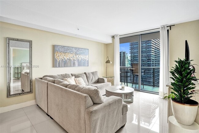 Building Photo - 45 SW 9th St