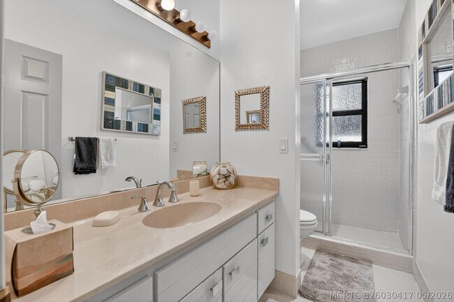 Building Photo - 22519 Esplanada Cir