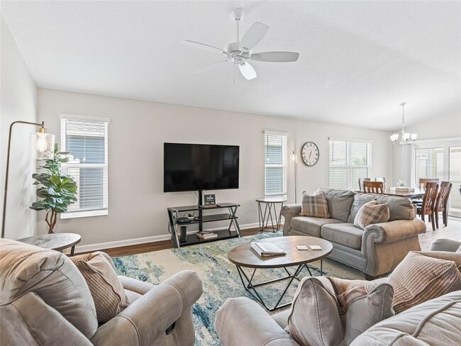 Building Photo - 449 Gilson Loop