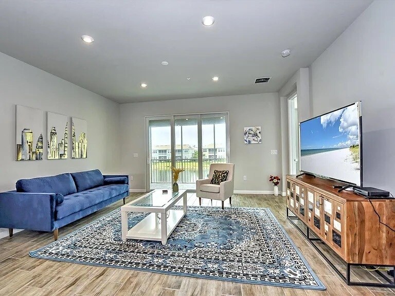 Building Photo - 4713 Arboretum Cir