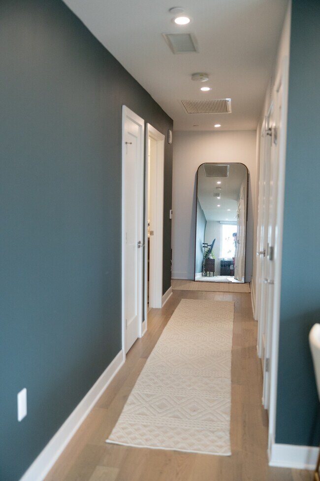 Building Photo - 37 L St SE