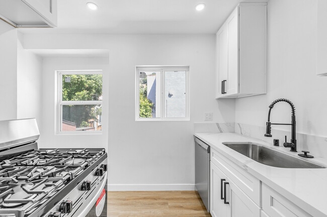 Building Photo - 4021 Griffin Ave