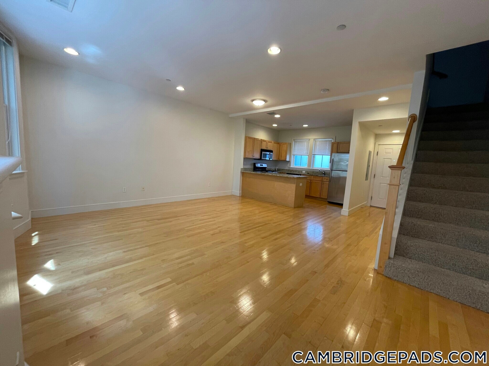 Building Photo - 110 Second St