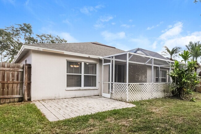 Building Photo - 1107 Crimson Clover Ln