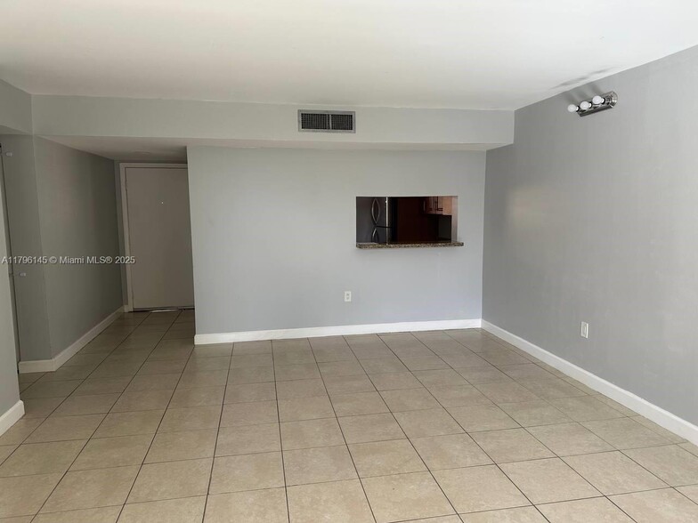 Building Photo - 8420 SW 133rd Avenue Rd
