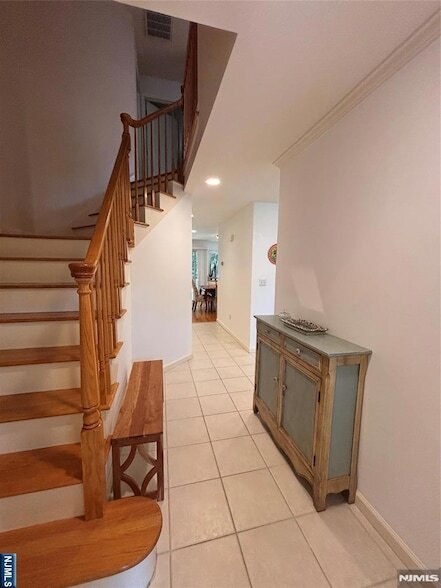 Building Photo - 87 Trotters Ln