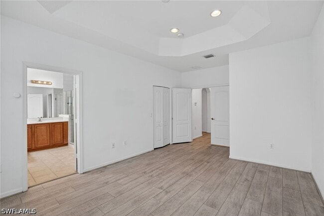 Building Photo - 7020 Ambrosia Ln