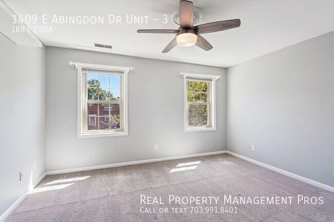 Building Photo - 1409 E Abingdon Dr