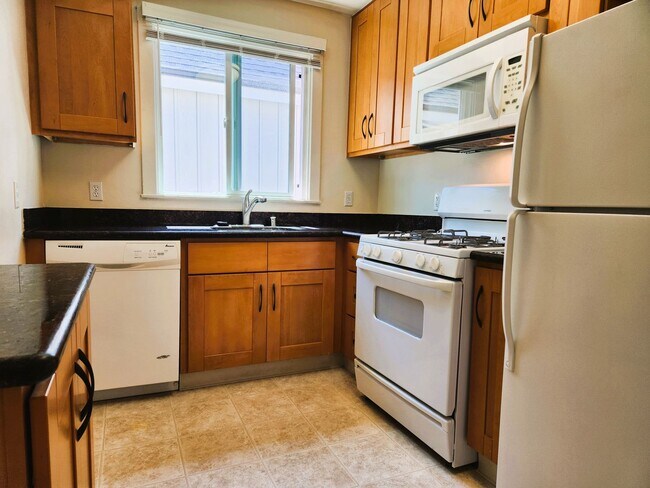 Building Photo - One bedroom downtown Palo Alto