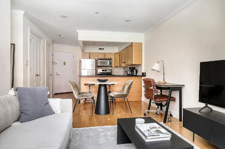 Building Photo - 143 Mulberry St