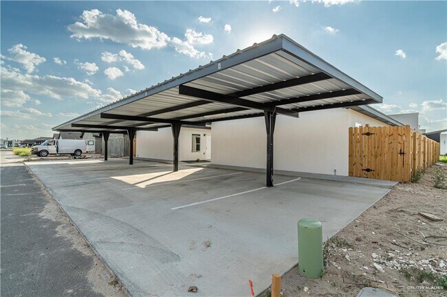 Building Photo - 20 N 25th St