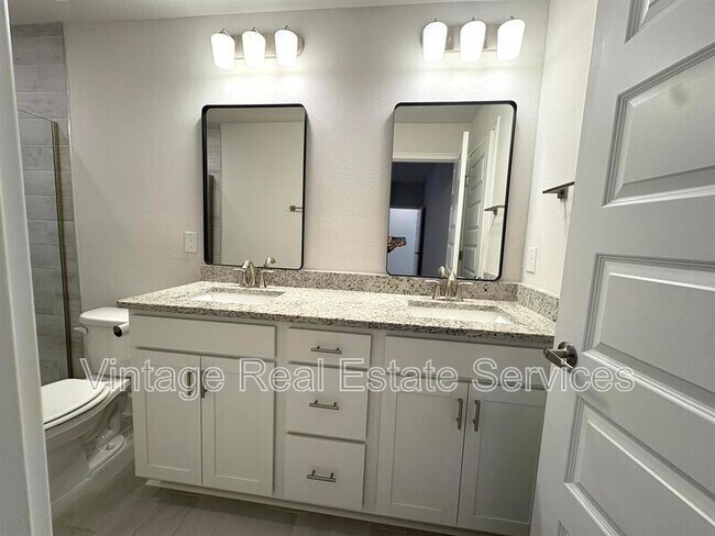 Building Photo - 36140 Trinity Glade Rd