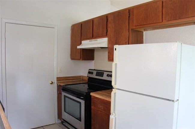 Building Photo - 9603 Nightjar Dr