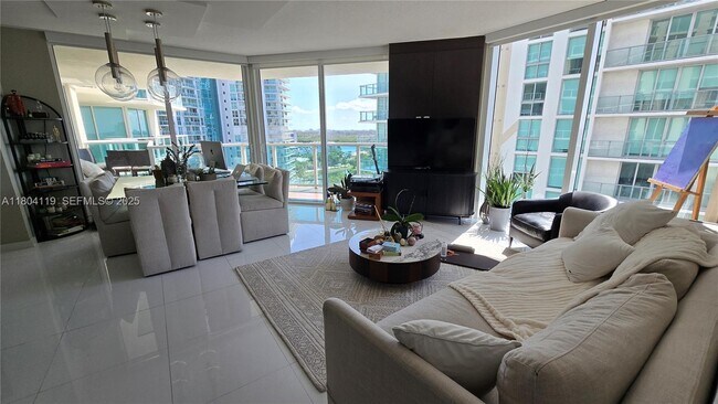 Building Photo - 250 Sunny Isles Blvd