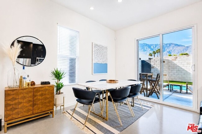 Building Photo - 2693 Paragon Loop