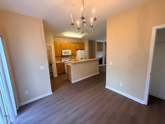 Building Photo - 1249 Liberty Bell Ct