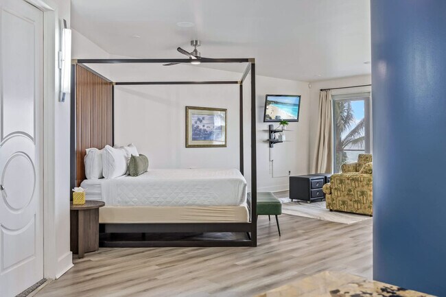 Building Photo - 873 S Atlantic Ave