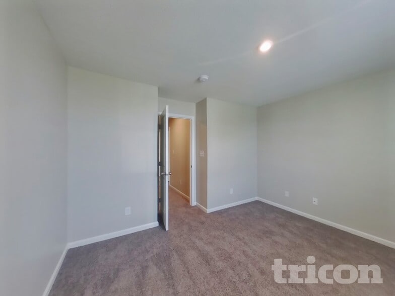 Building Photo - 8514 Hulton Rd