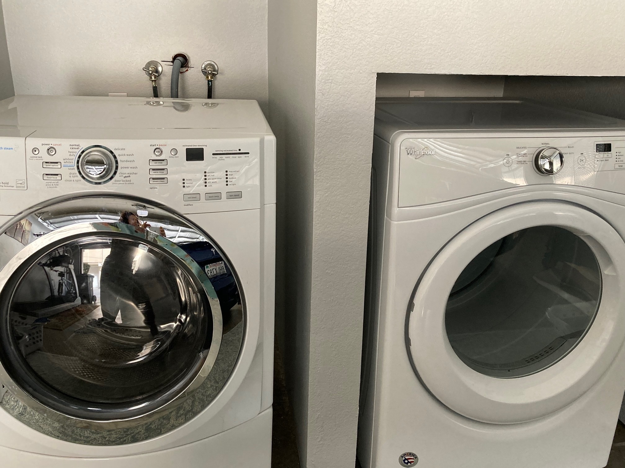 washer/dryer - 180 Oberg Ct