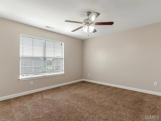 Building Photo - 7010 Monaco Dr