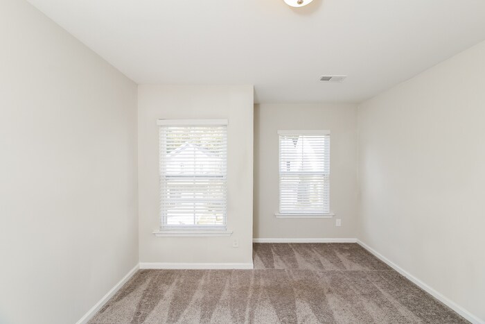 Building Photo - 227 Jimmy Love Ln