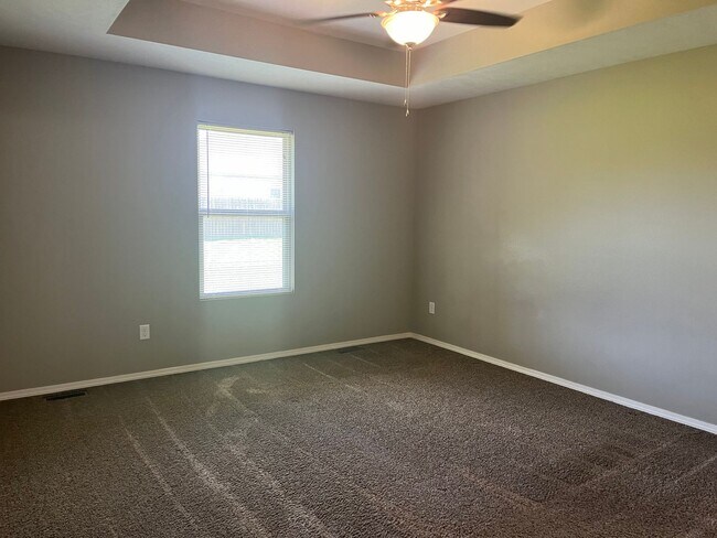 Building Photo - 4 bedroom home in Republic MO!
