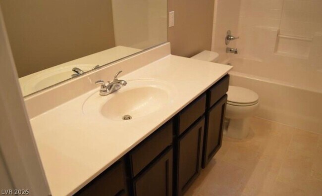 Building Photo - 2316 Silver Silo Ct