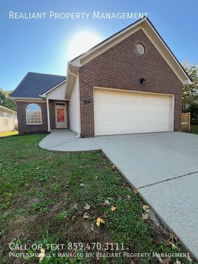 Building Photo - 120 Leatherwood Ln