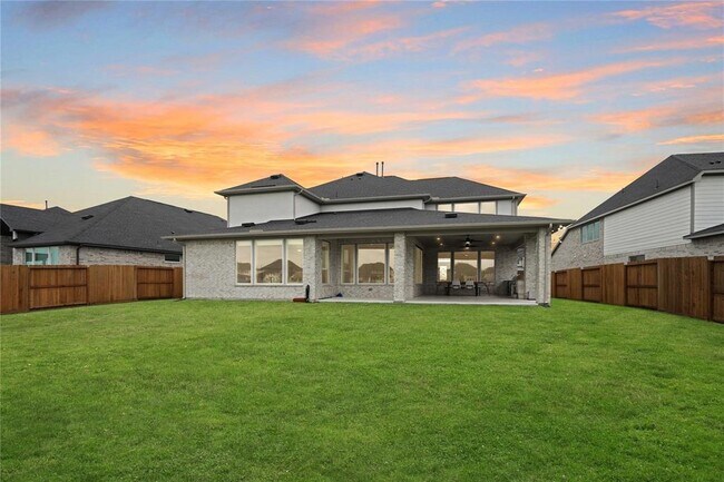 Building Photo - 413 Stratus View Ct