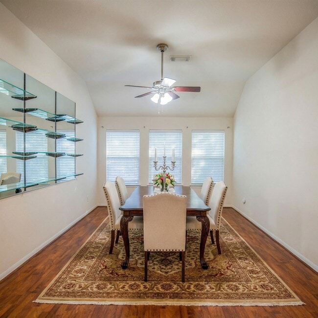 Building Photo - 187 Fairwind Trail Dr