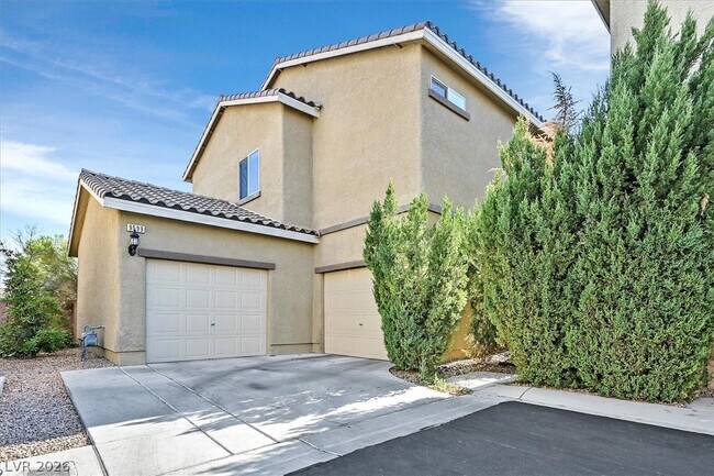 Building Photo - 9599 Vega Carpio Ave