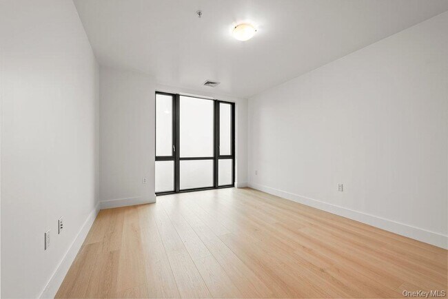 Building Photo - 701 Ridge Hill Boulevard