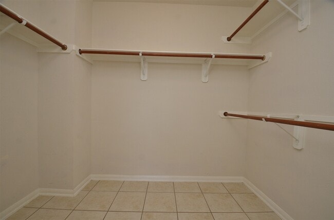 Building Photo - 1218 Irish Mist Ct