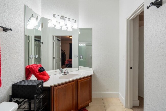 Building Photo - 3344 Robert Trent Jones Dr