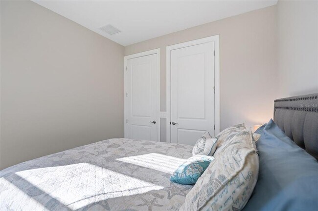 Building Photo - 6341 Winding Pne Dr