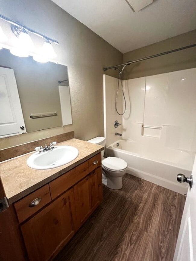 Building Photo - Coming Soon!  Charming 3 Bedroom / 2.5 Bat...