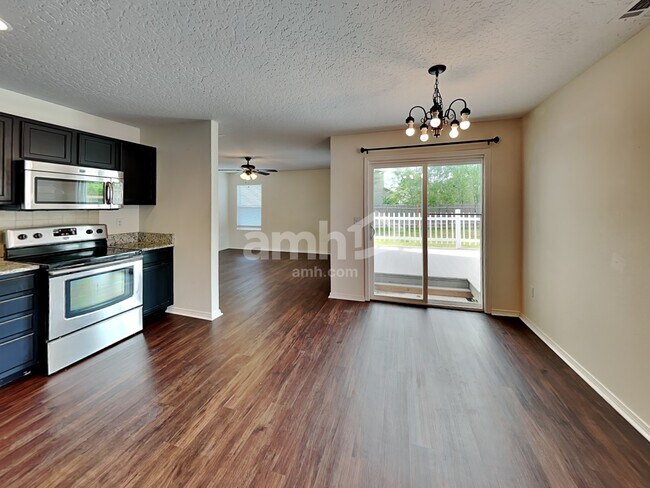 Building Photo - 6547 S Fairwind Pl