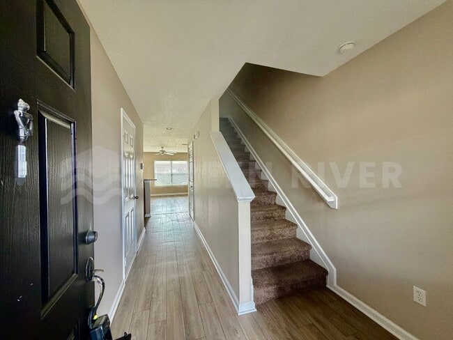 Building Photo - Beautiful 2BR Townhome in Amenity-Rich Fleming Island Community!!