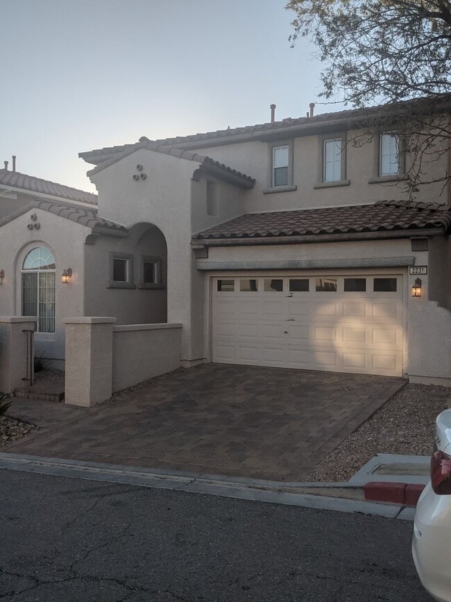 Primary Photo - **Beautiful Summerlin Home – 3 Bed, 3 Bath...