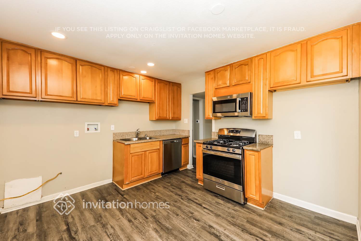 Building Photo - 6517 Elm Ave