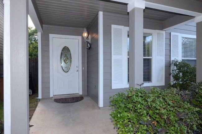 Building Photo - 10316 Garbacz Dr