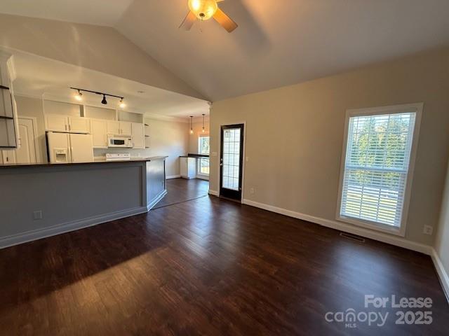 Building Photo - 164 Angel Oaks Dr