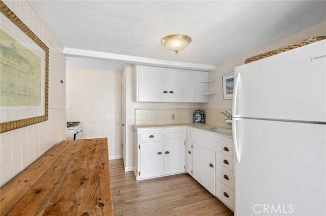 Building Photo - 1139 Gaviota Dr
