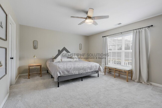 Building Photo - 7111 Lenox Village Dr