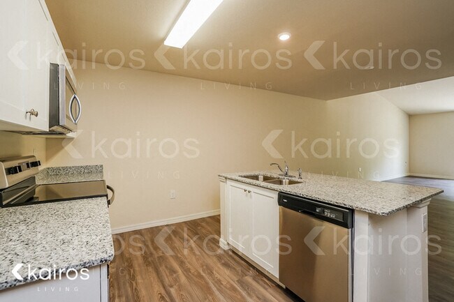 Building Photo - 9095 Aegean Cir