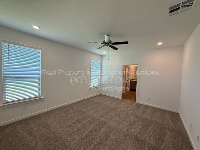 Building Photo - 2217 150th Pl