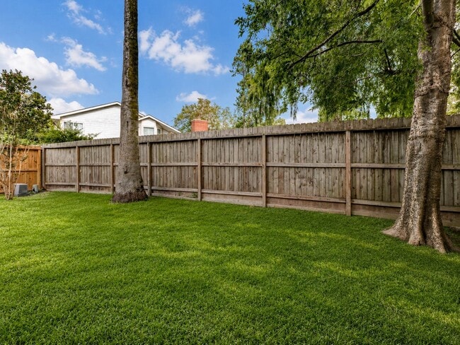 Building Photo - 3102 Ashford Bend Dr
