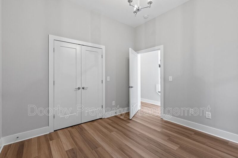 Building Photo - 769 Burnside Pl