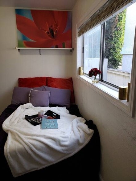 2nd Bedroom - 2108 Marshallfield Ln